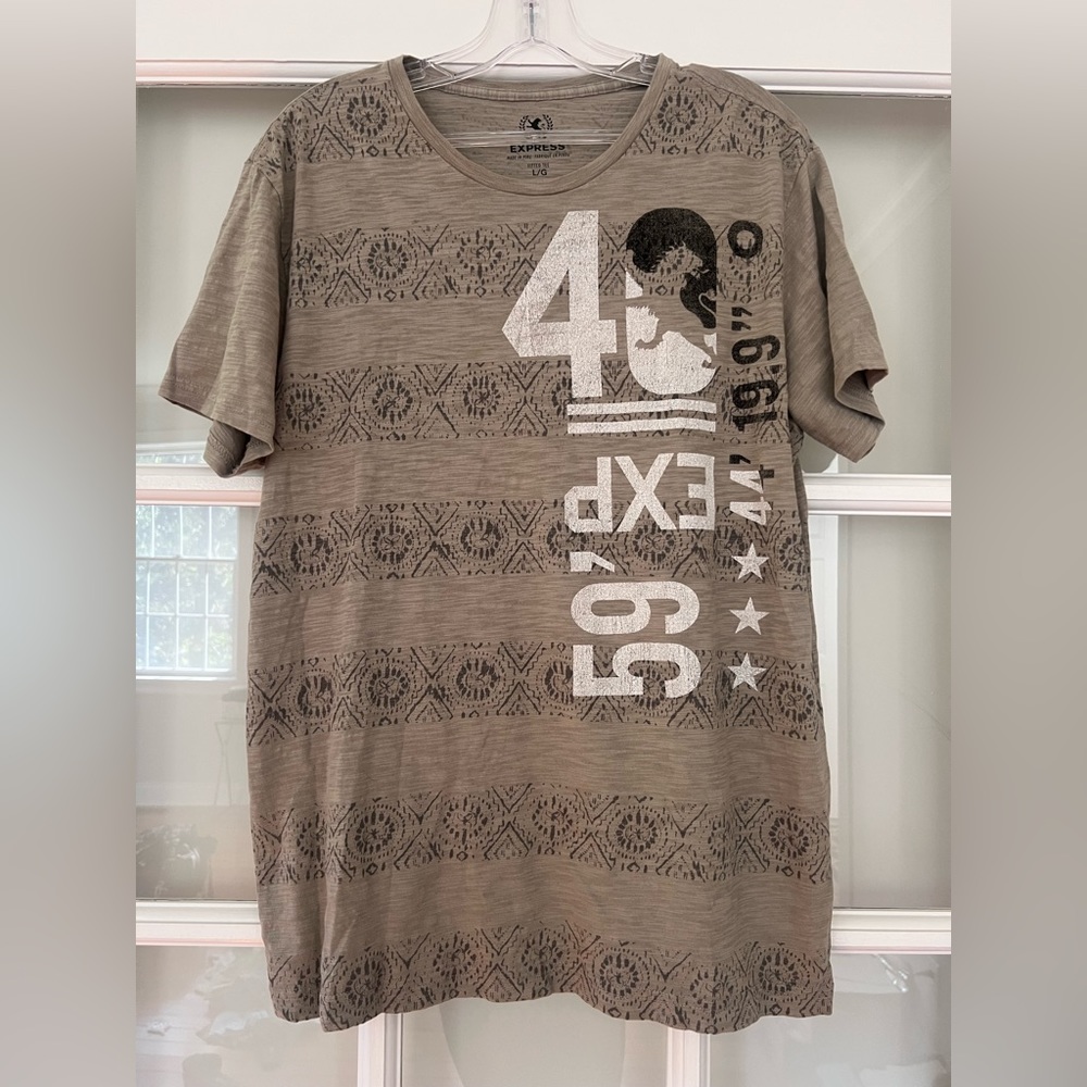 Men’s express T-shirt size L